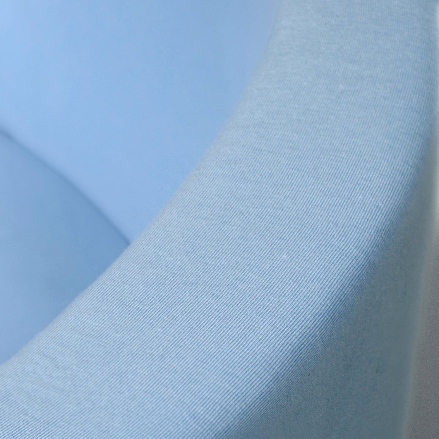 Bällebad in hellblau zum selbstgestalten - meinbaellebad